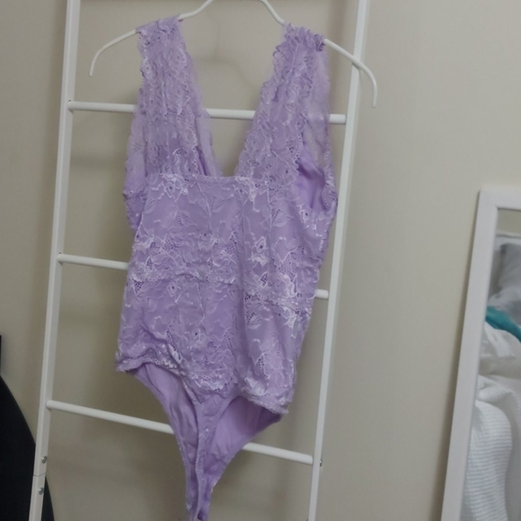 lace bodysuit - Picture 2 of 2